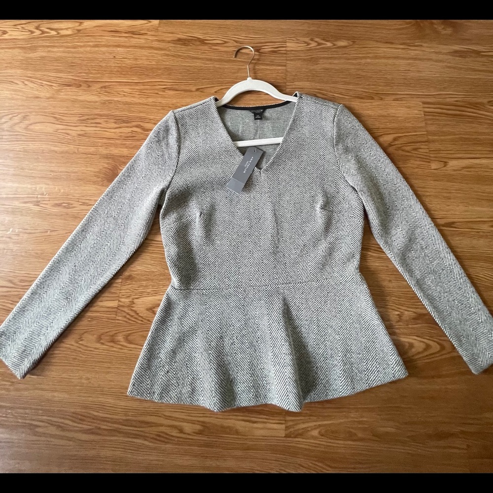 Ann Taylor, Petite XS, Houndstooth Peplum Blouse.